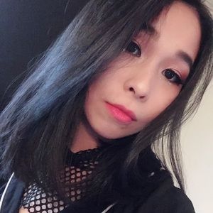 Meet your Posher, Ngoc